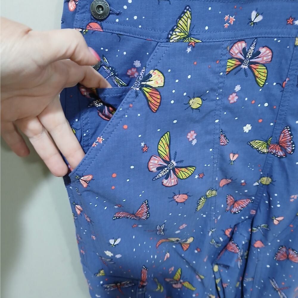 DULUTH TRADING Heirloom Gardening Bib Overalls Small 31 NWT Backyard Bugs - Picture 7 of 16